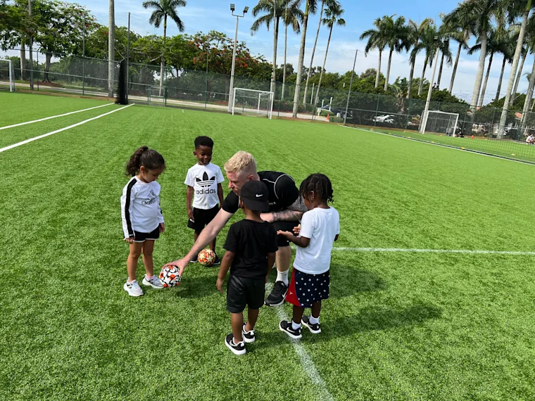 Fútbol para niños en Estados Unidos: diversión, buena condición física y futuras estrellas