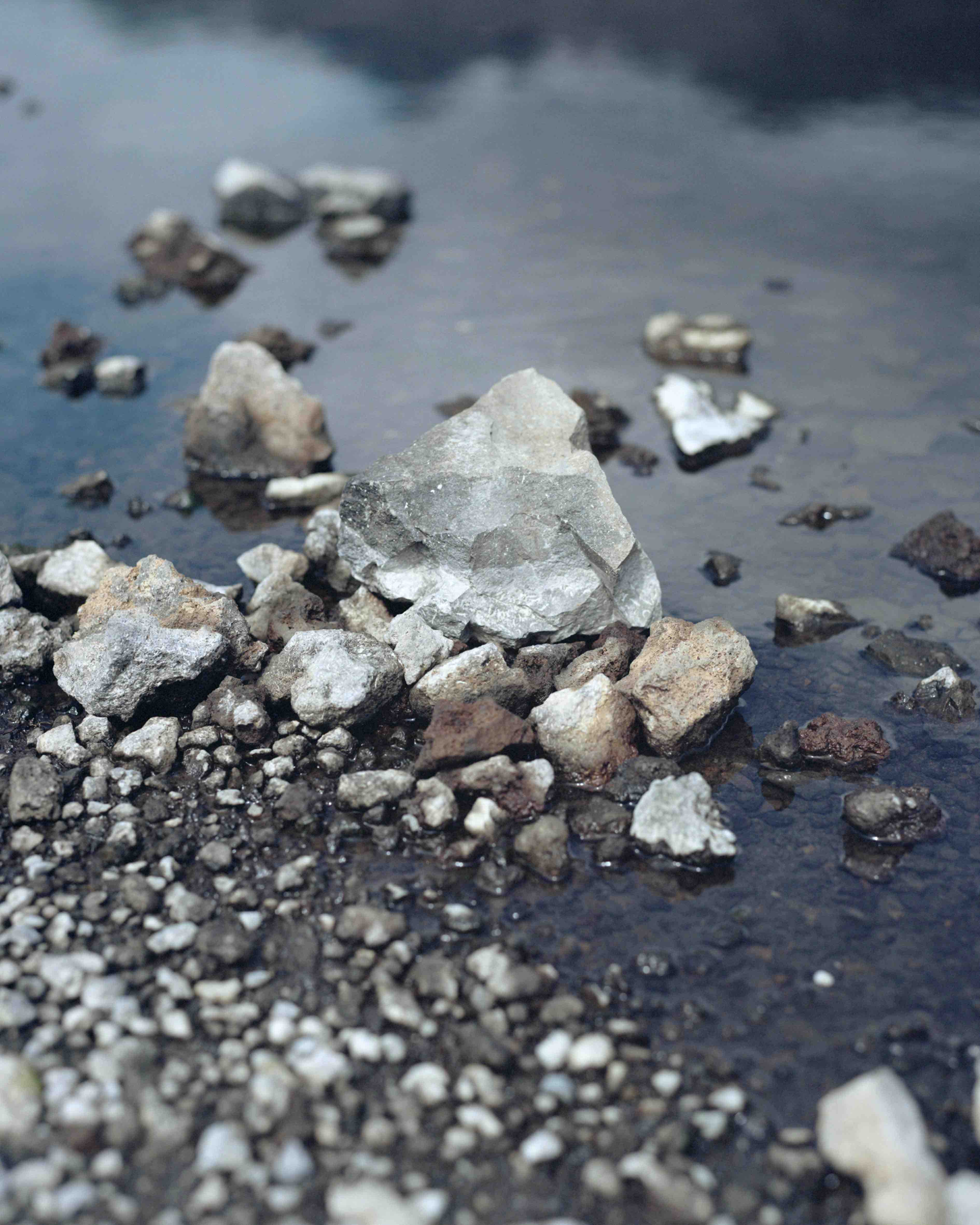 Photo by Kohei Omachi（W）