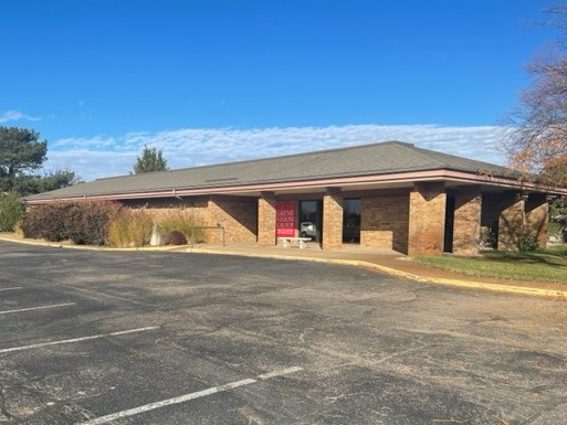 East Hutchinson, KS eye care center