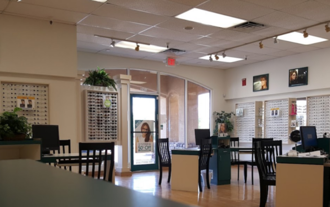 Eye clinic in Phoenix on Greenway Rd