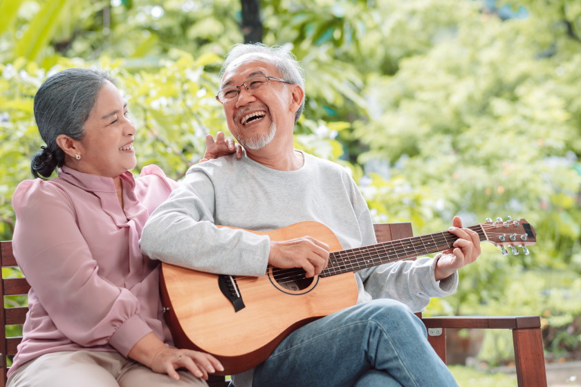 Aging eyes cataract patients smiling laughing safe eyes