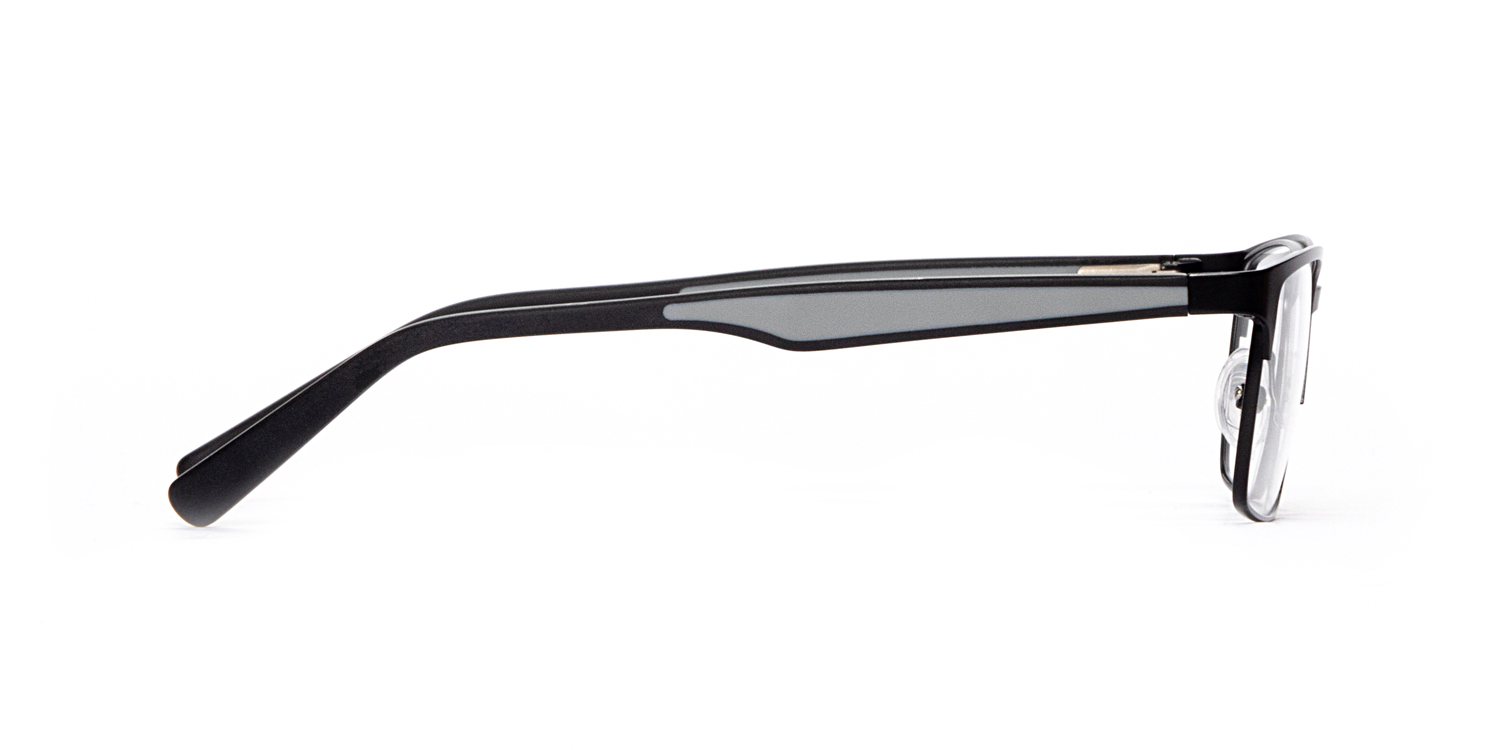 Black Nike 5540 Eyeglasses | Clarkson Eyecare