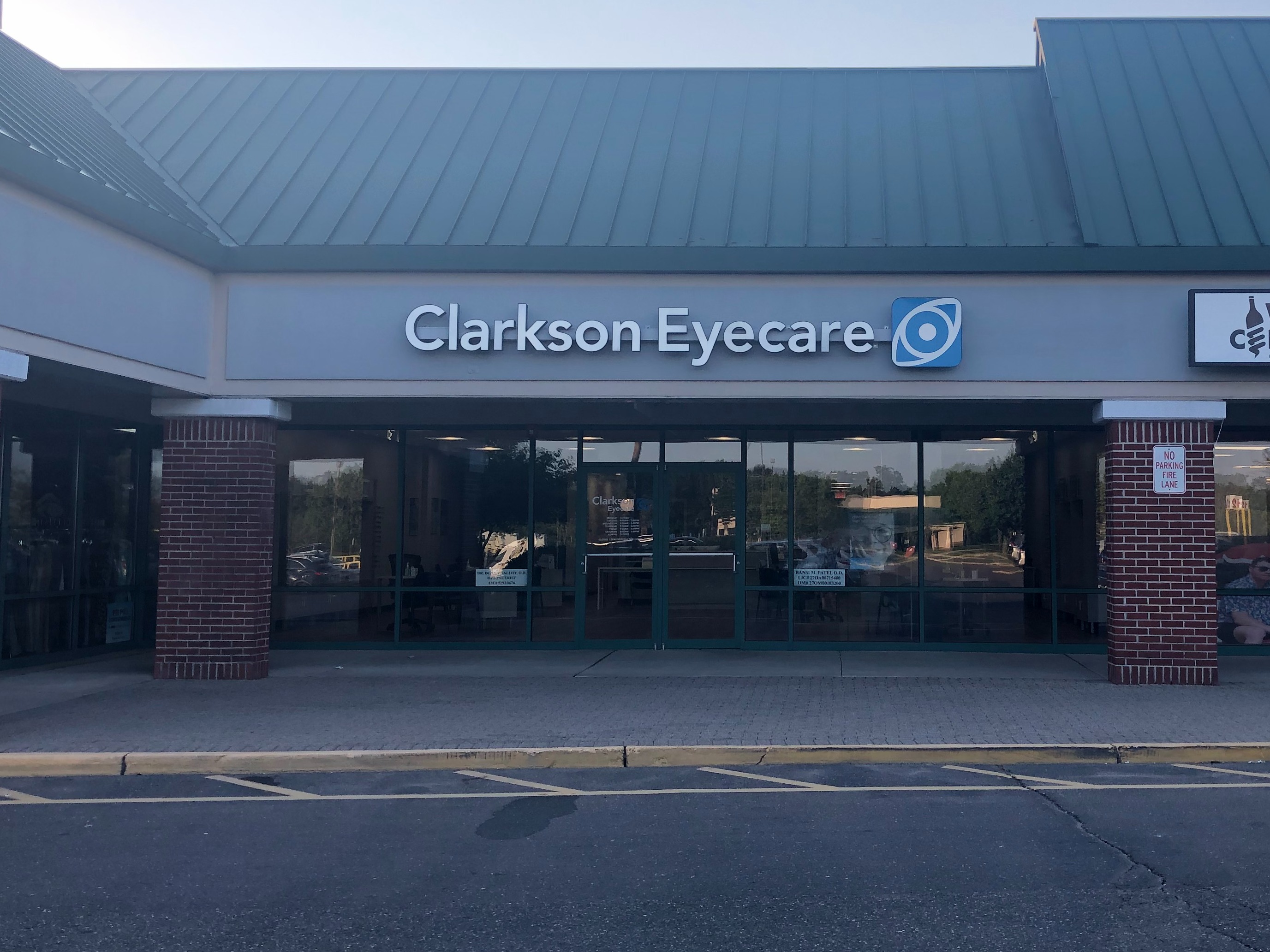 Manchester Eye Doctors & Eye Care Providers | Clarkson Eyecare