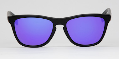 Black Frogskins OO9013-H6 Sunglasses | Clarkson Eyecare display picture 3