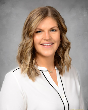 Dr. Chloe Janson