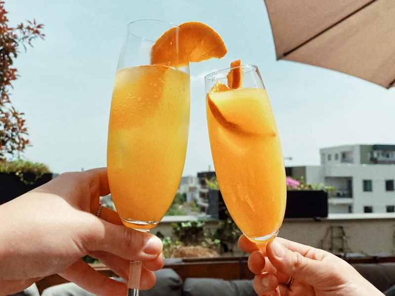 Brunch & Mimosas