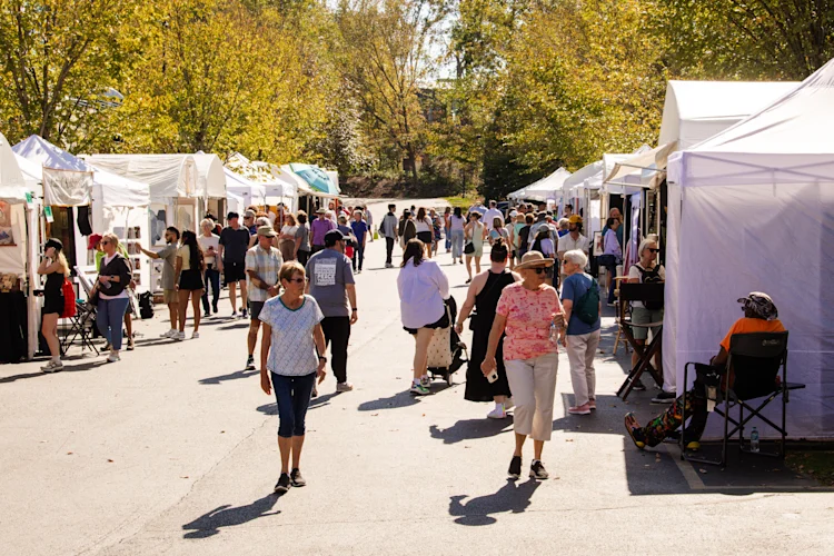 October Crystal Latest News | Crystal Bridges
