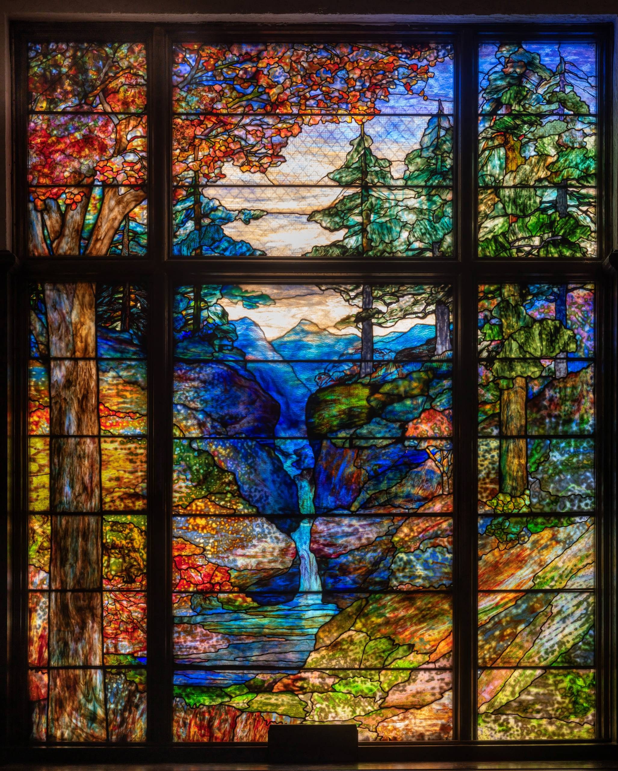 Crystal Bridges Museum Announces Acquisition of Historic Tiffany