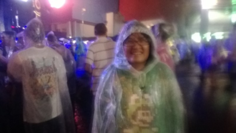 Watching music show never been this wet!