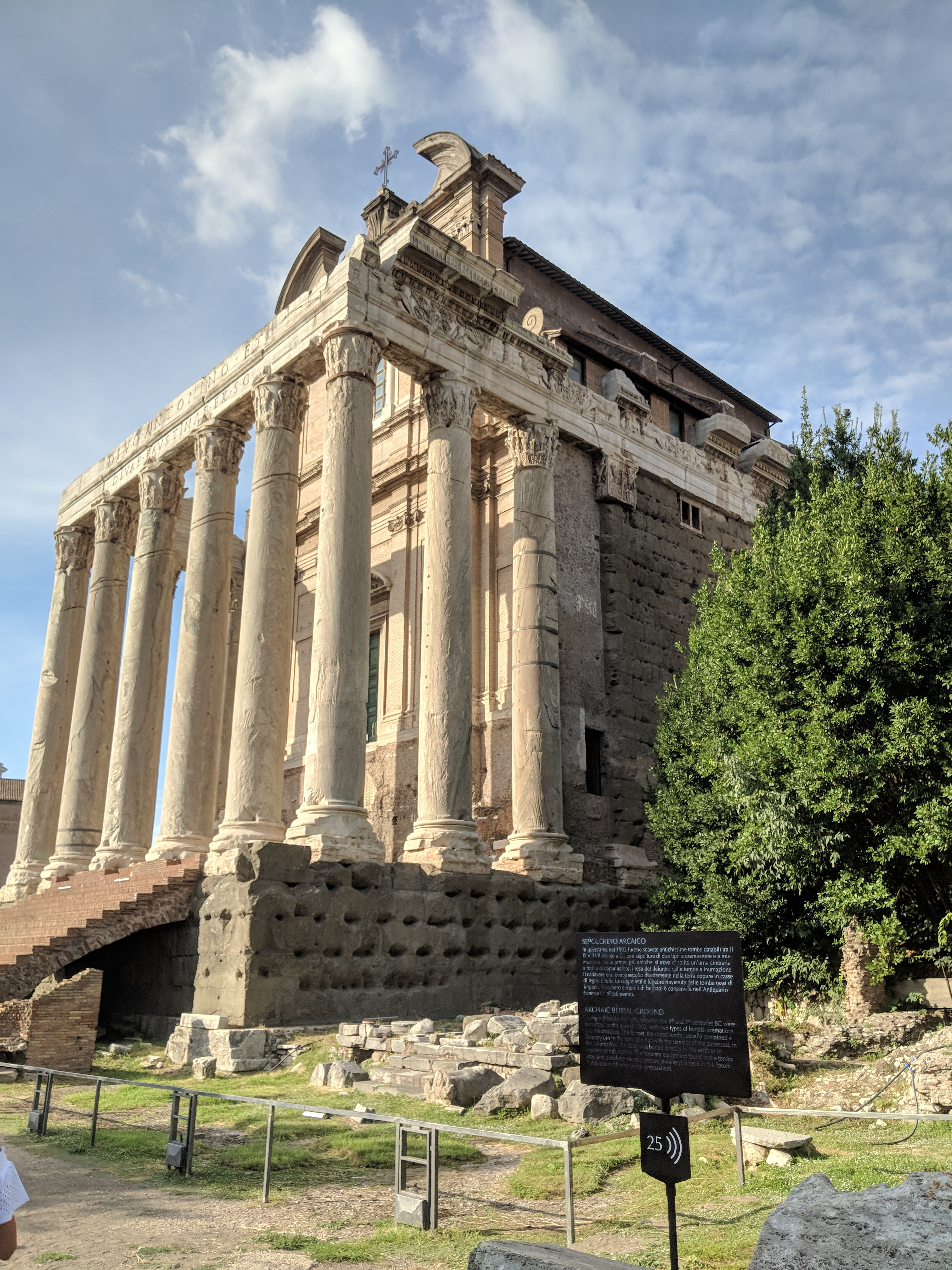 roman-forum-temple