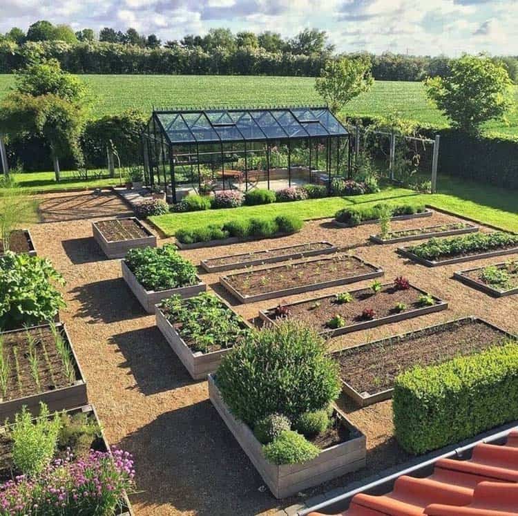 Inspiring-Vegetable-Garden-Ideas-15-1-Kindesign