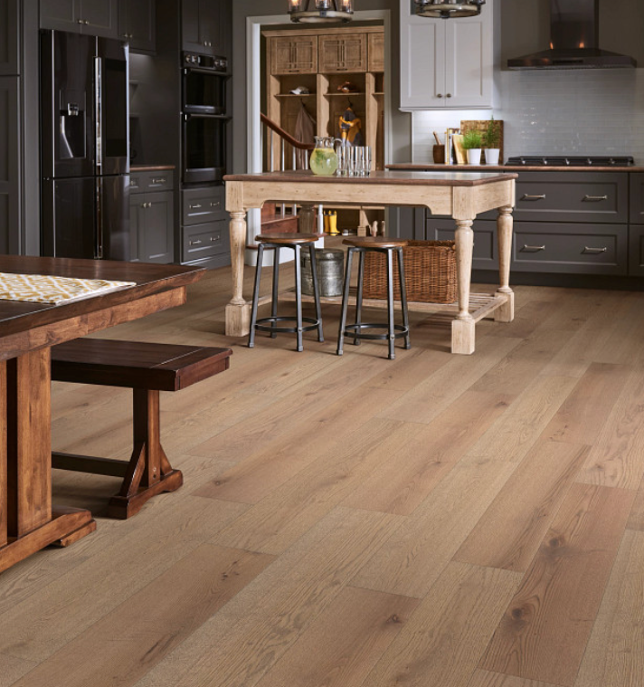 landmark-sliced-oak