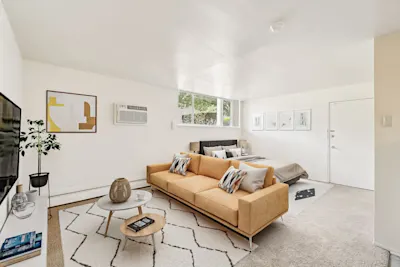 The Huron - Studio - Living Area