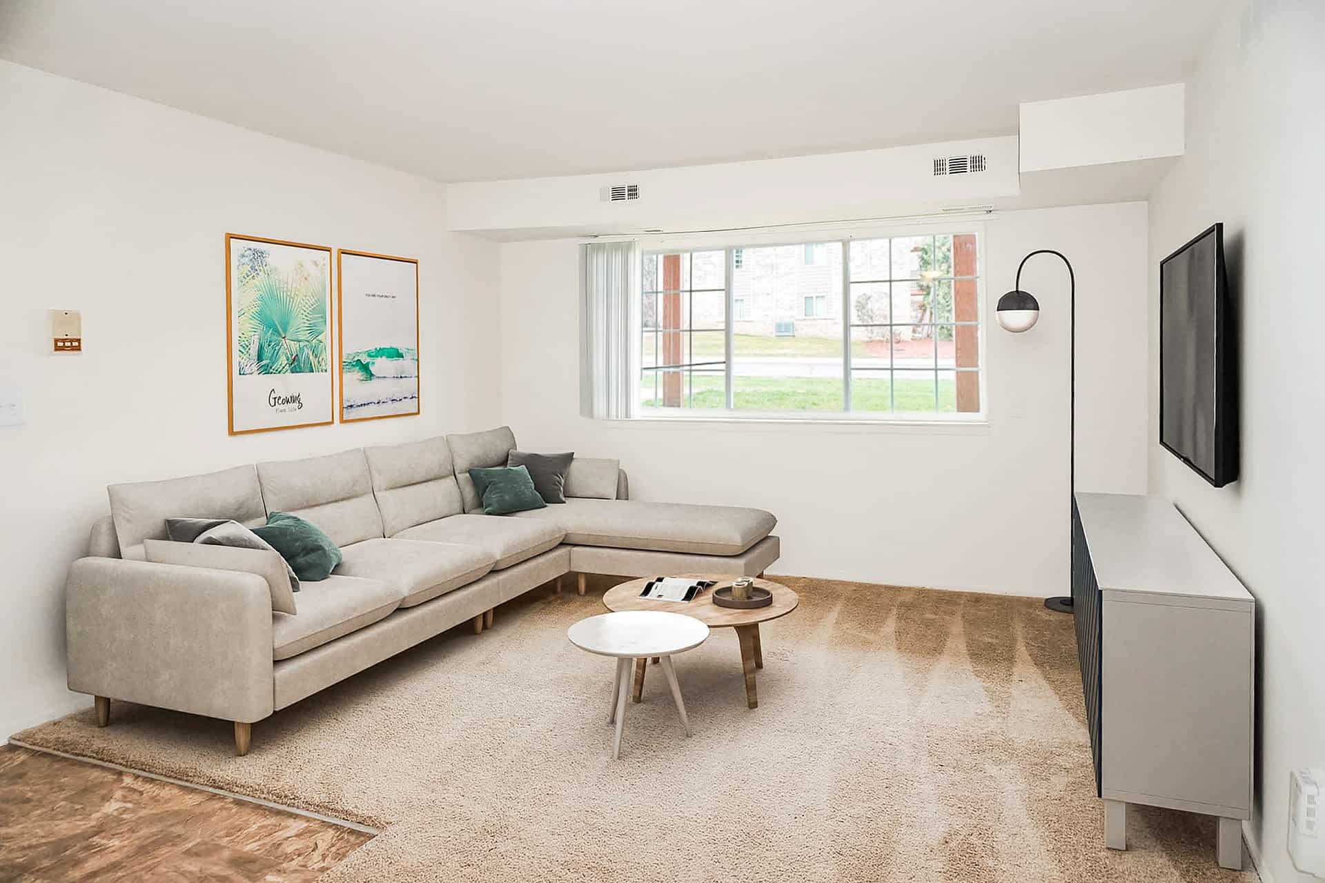 Bay City - 1 Bed 1 Bath - Living Room