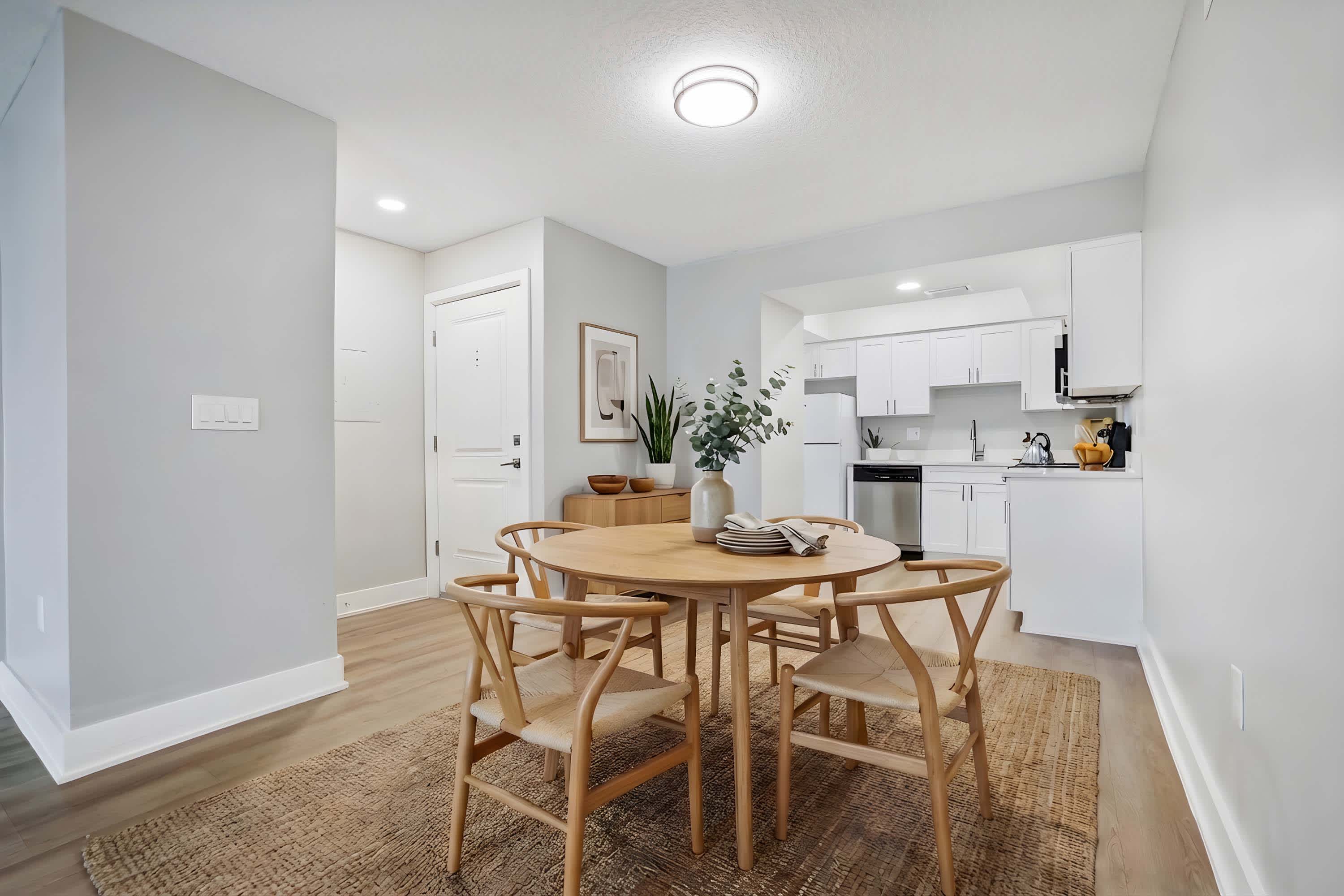 Park+ - 2 Bed 2 Bath - Dining Room