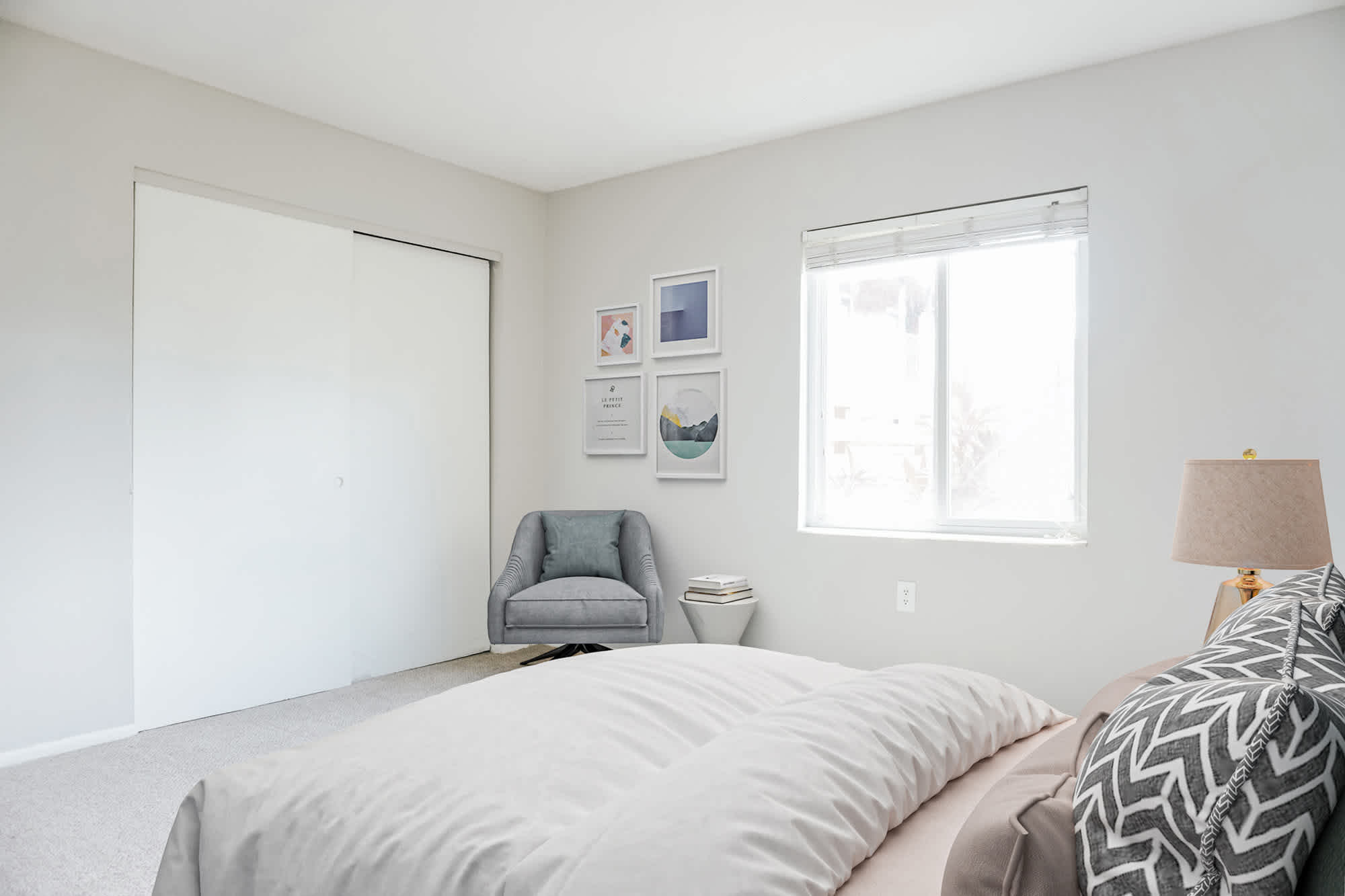 Emerald - 1 Bed 1 Bath - Bedroom