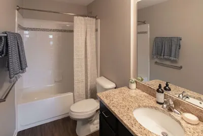 Main - 4 Bed 3.5 Bath - Primary Bathroom