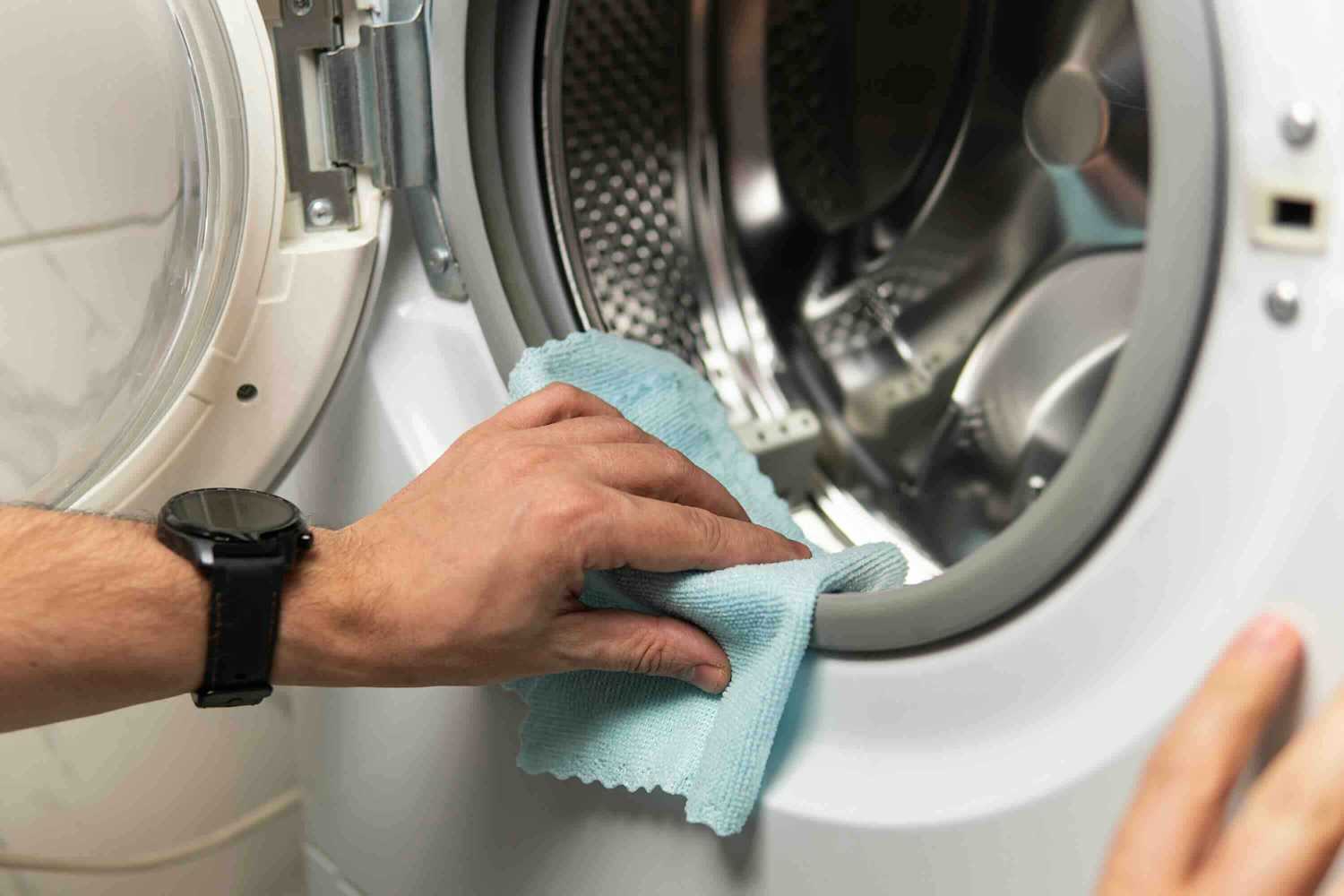 Please Keep Machine Clean Shared Laundry Room Tips: Keep Machines Clean & Laundry Day Hassle-Free ...