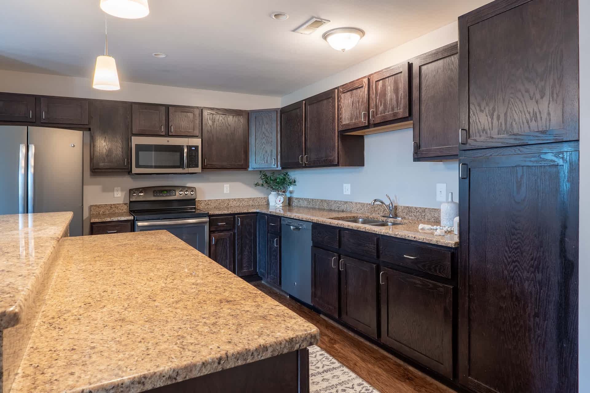 The Redwood - 3 Bed 2 Bath - Kitchen