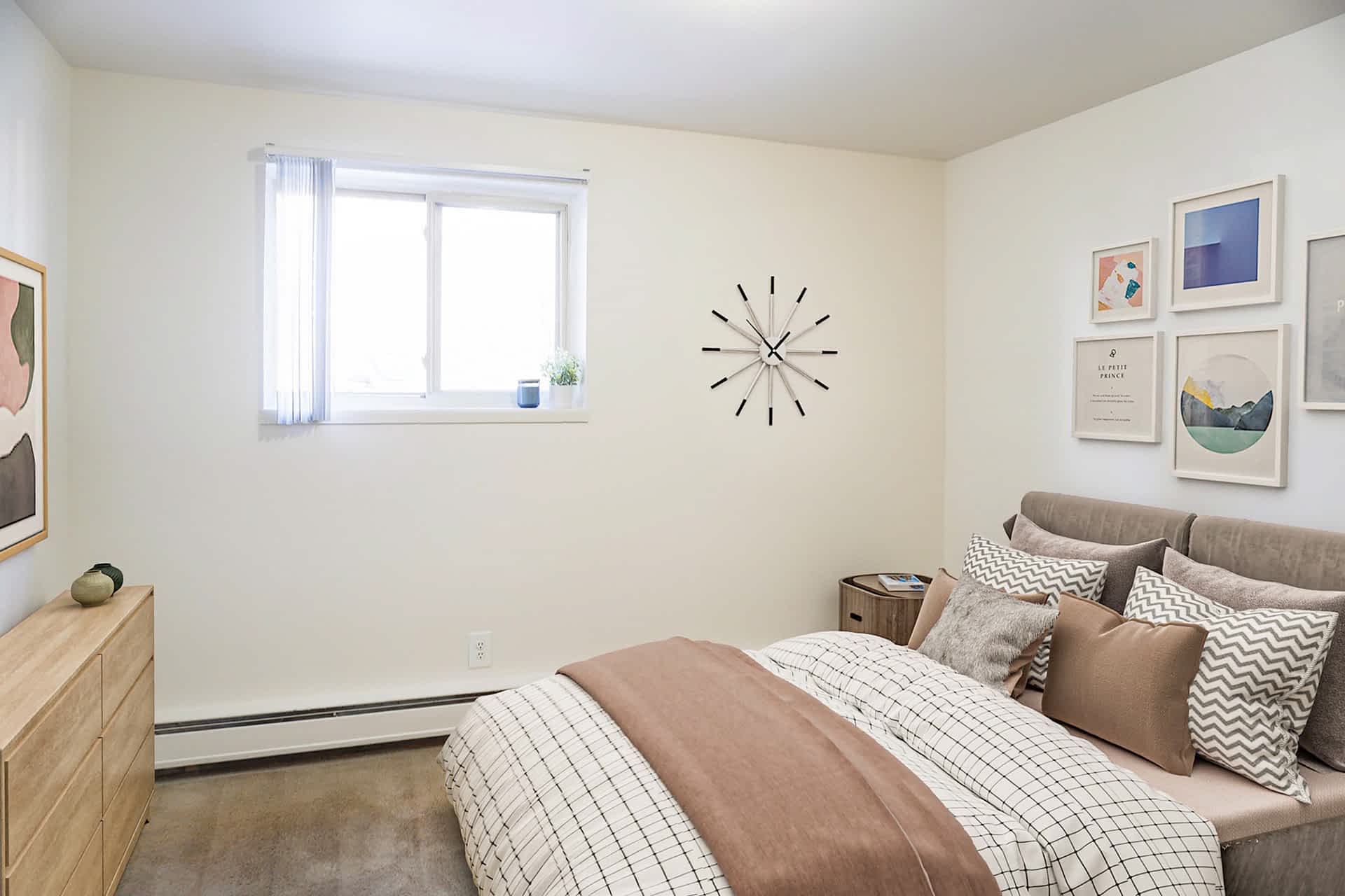 Belmont - 1 Bed 1 Bath - Master Bedroom