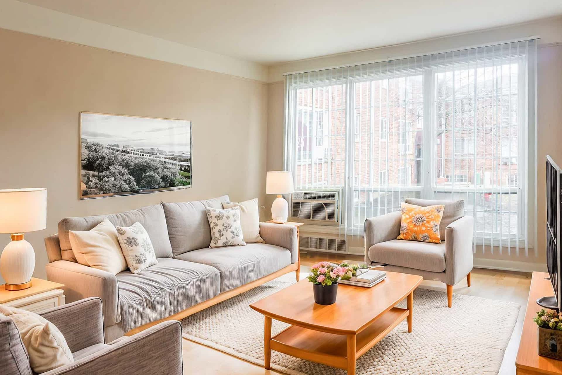 The Earl - 2 Bed 1 Bath - Living Room