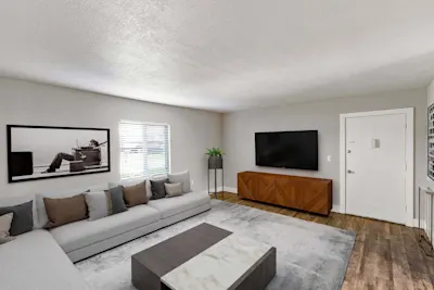Quartz - 3 Bed 2 Bath - Living Room