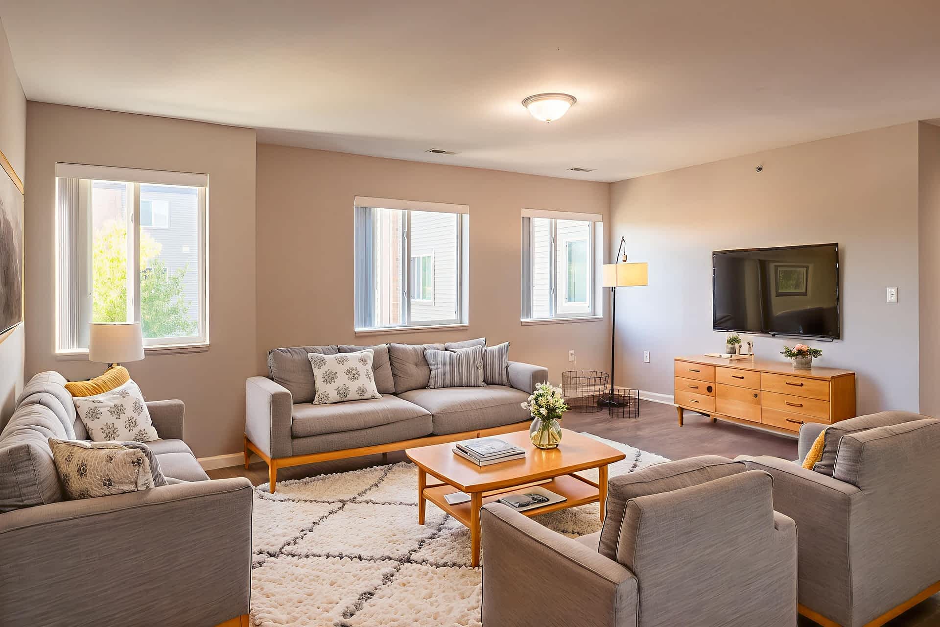 The Redwood - 3 Bed 2 Bath - Living Room