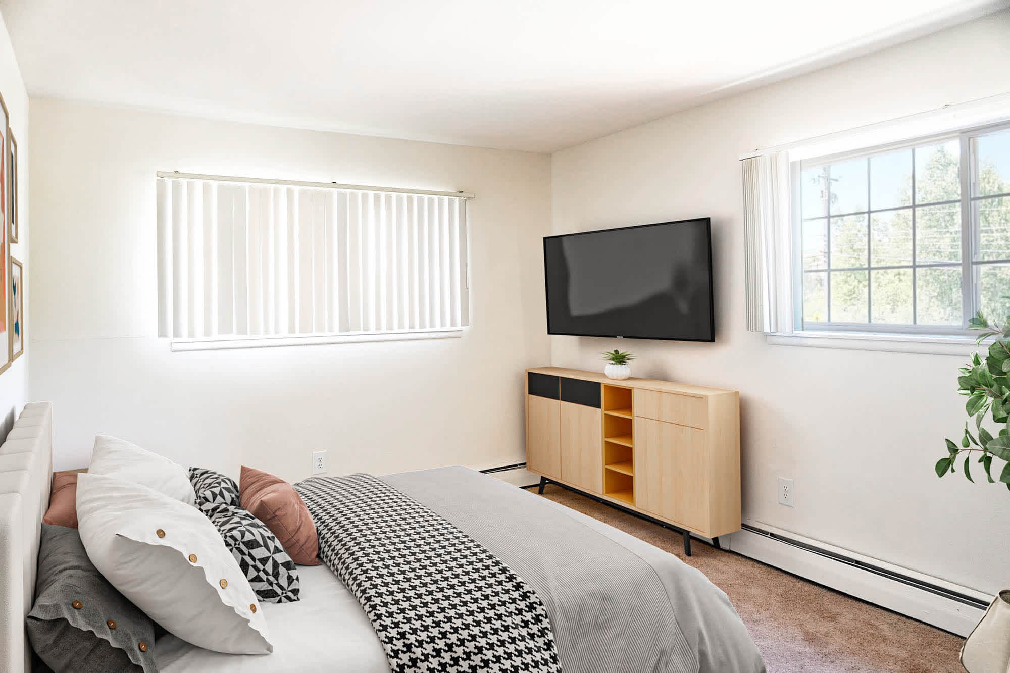 The Brightmoor - 2 Bed 1 Bath - Primary Bedroom