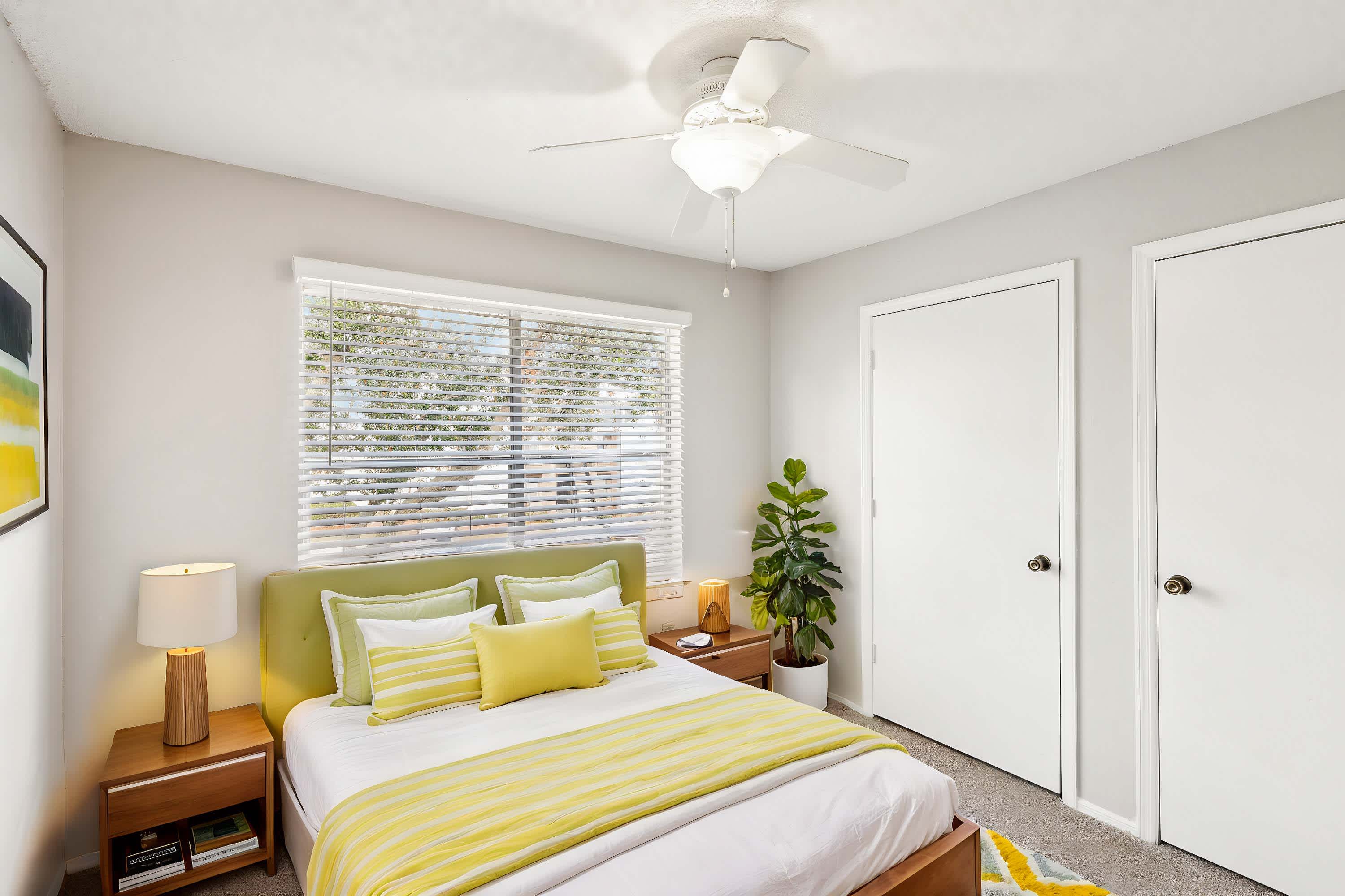 Amistad - 4 Bed 2 Bath - Second Bedroom