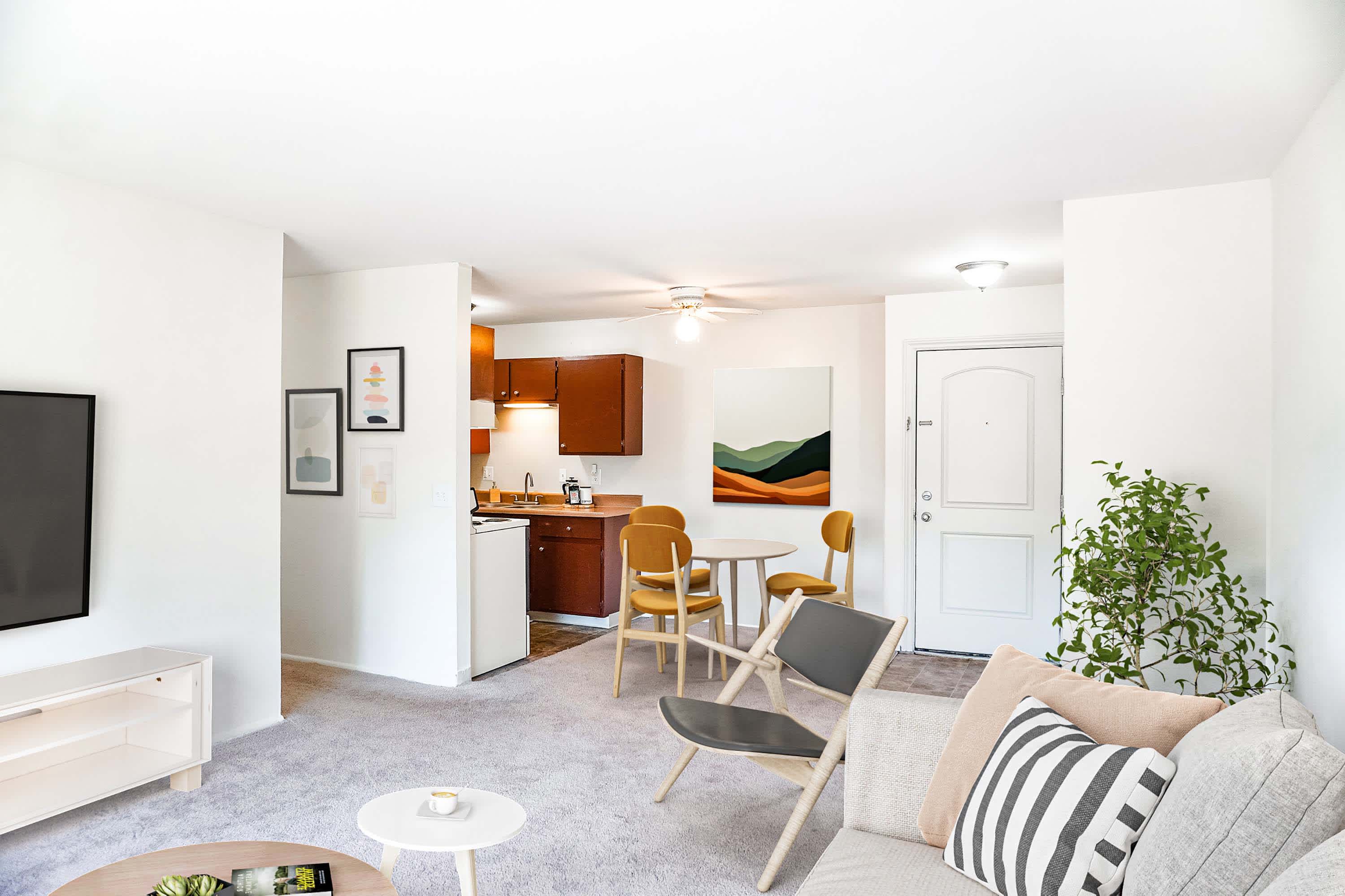 The Brightmoor - 2 Bed 1 Bath - Dining Room