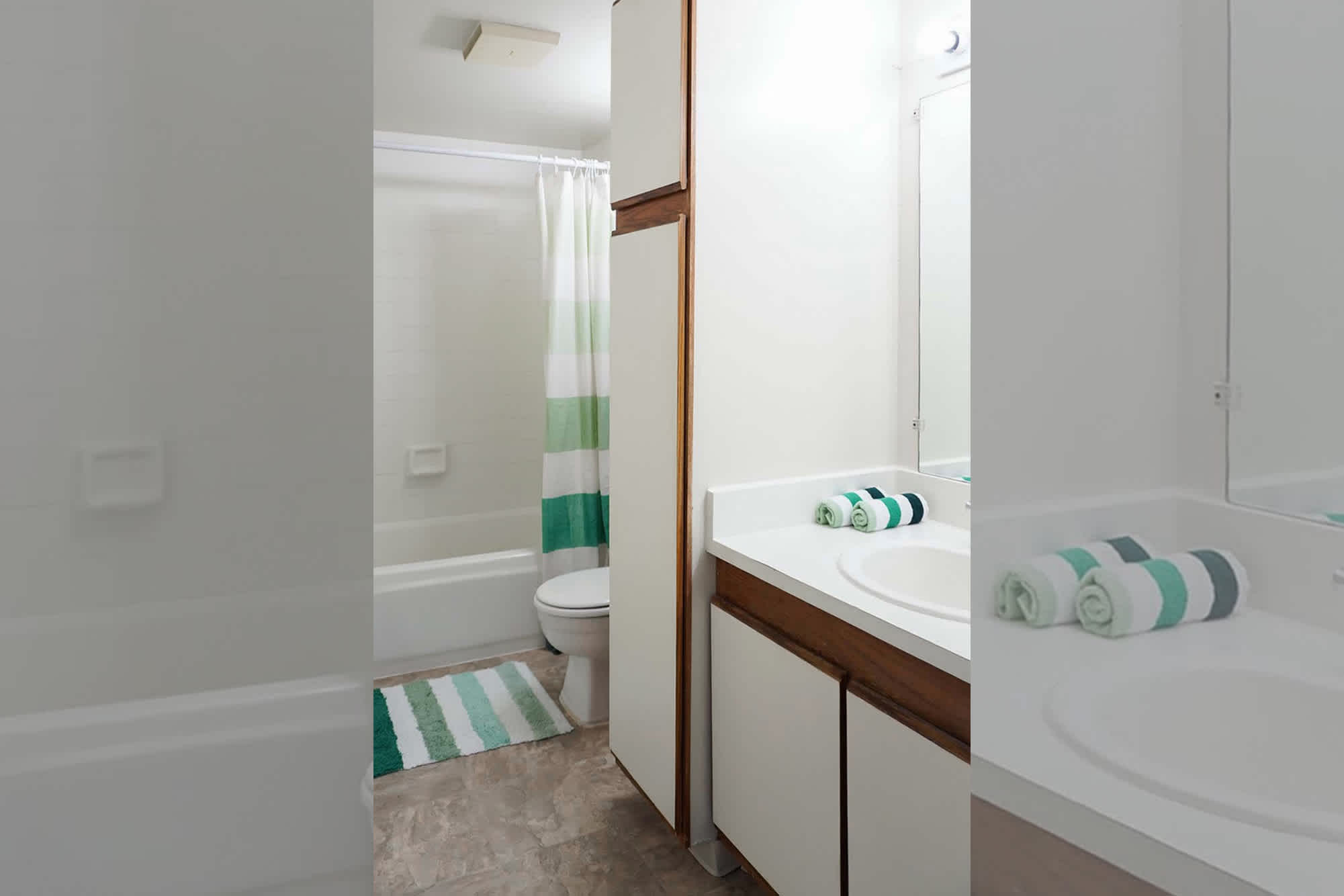 The Sebastian - 1 Bed 1 Bath - Bathroom