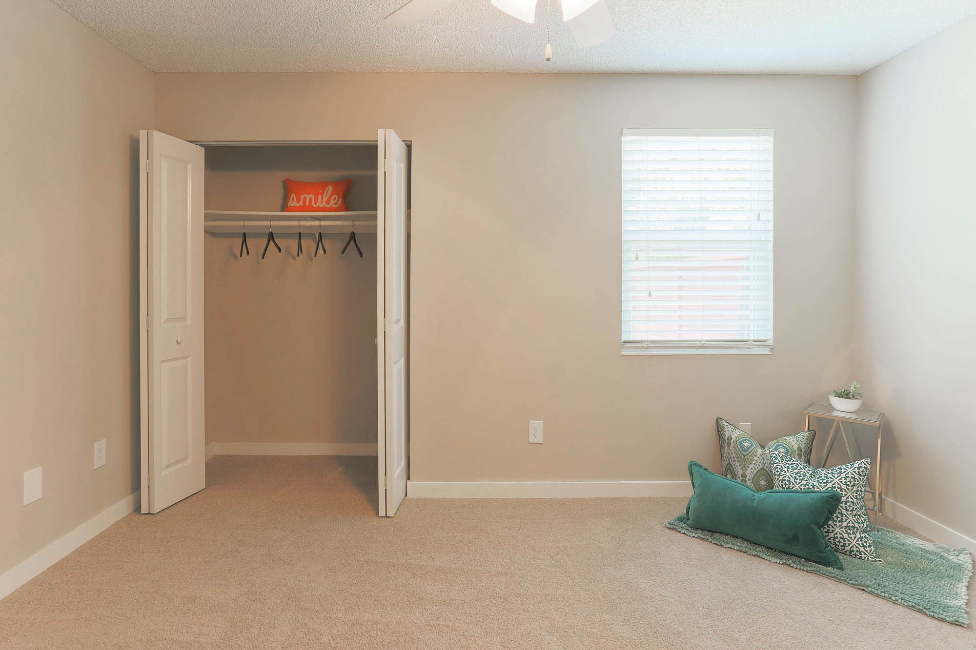 Eagle - 2 Bed 2 Bath - Bedroom 2