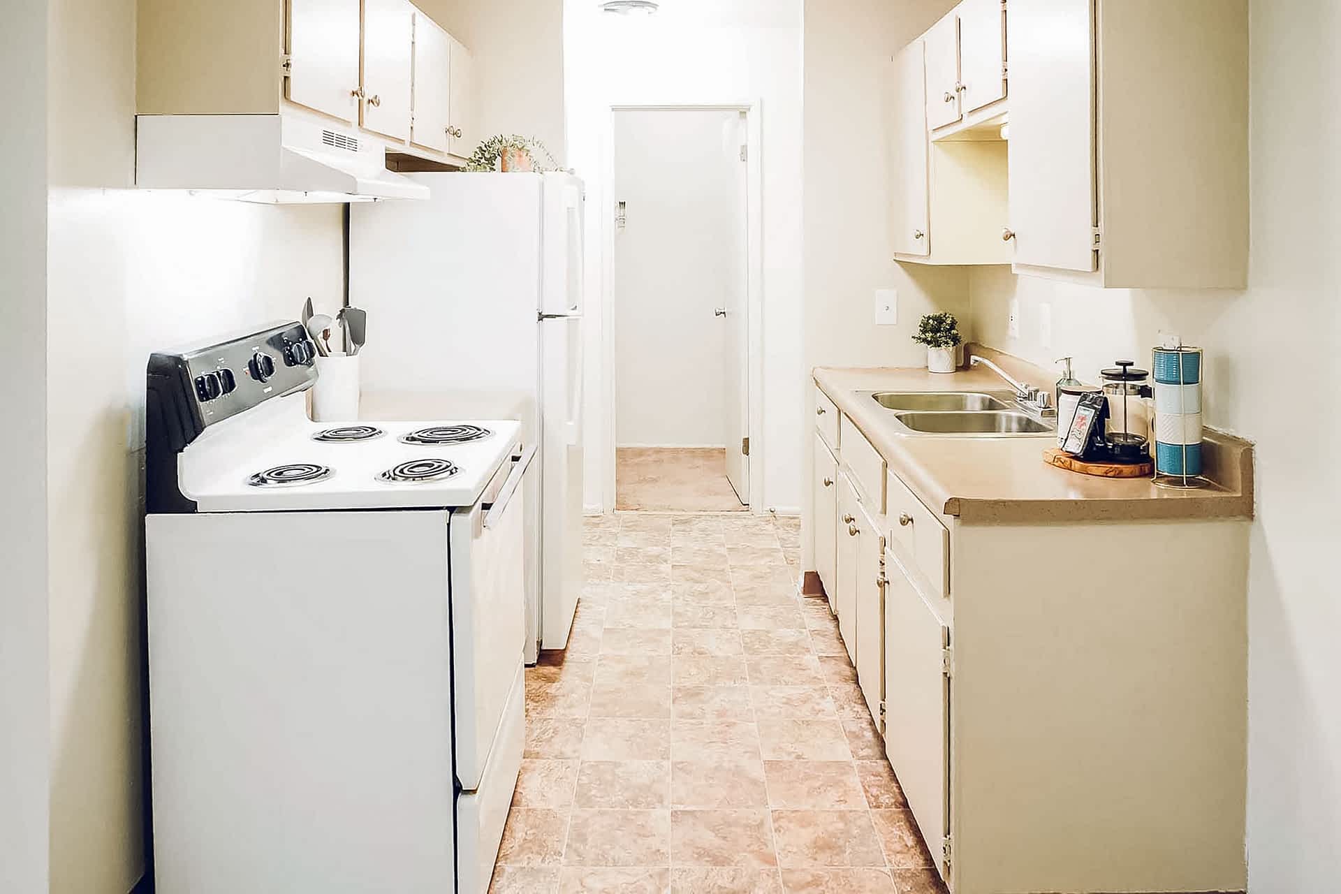 The Archibald - 2 Bed 1 Bath - Kitchen (Flat White Cabinets)