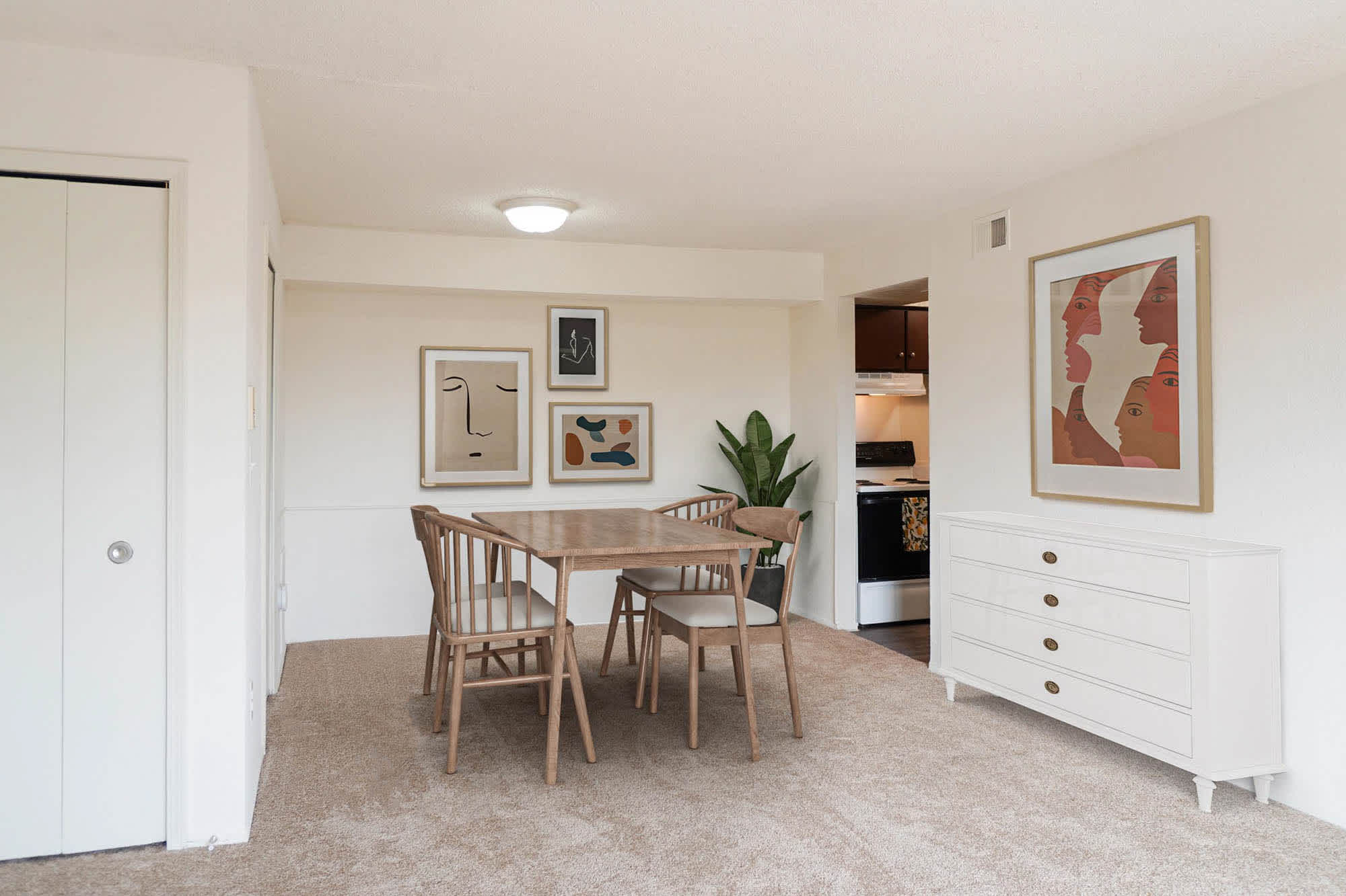 Briarwood - 3 Bed 1.5 Bath - Dining Room