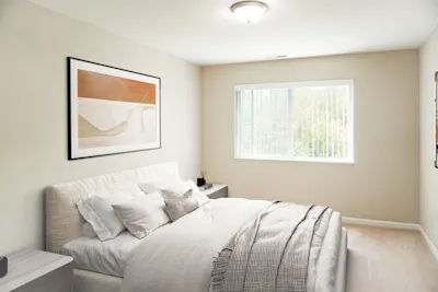 Plymouth - 3 Bed 2.5 Bath - Primary Bedroom