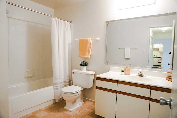 Gallery of images for Medical Center Court apartments in Ann Arbor Gallery of images for Medical Center Court apartments in Ann Arbor