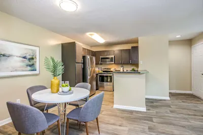 The Taurasi - 1 Bed 1 Bath - Dining Room