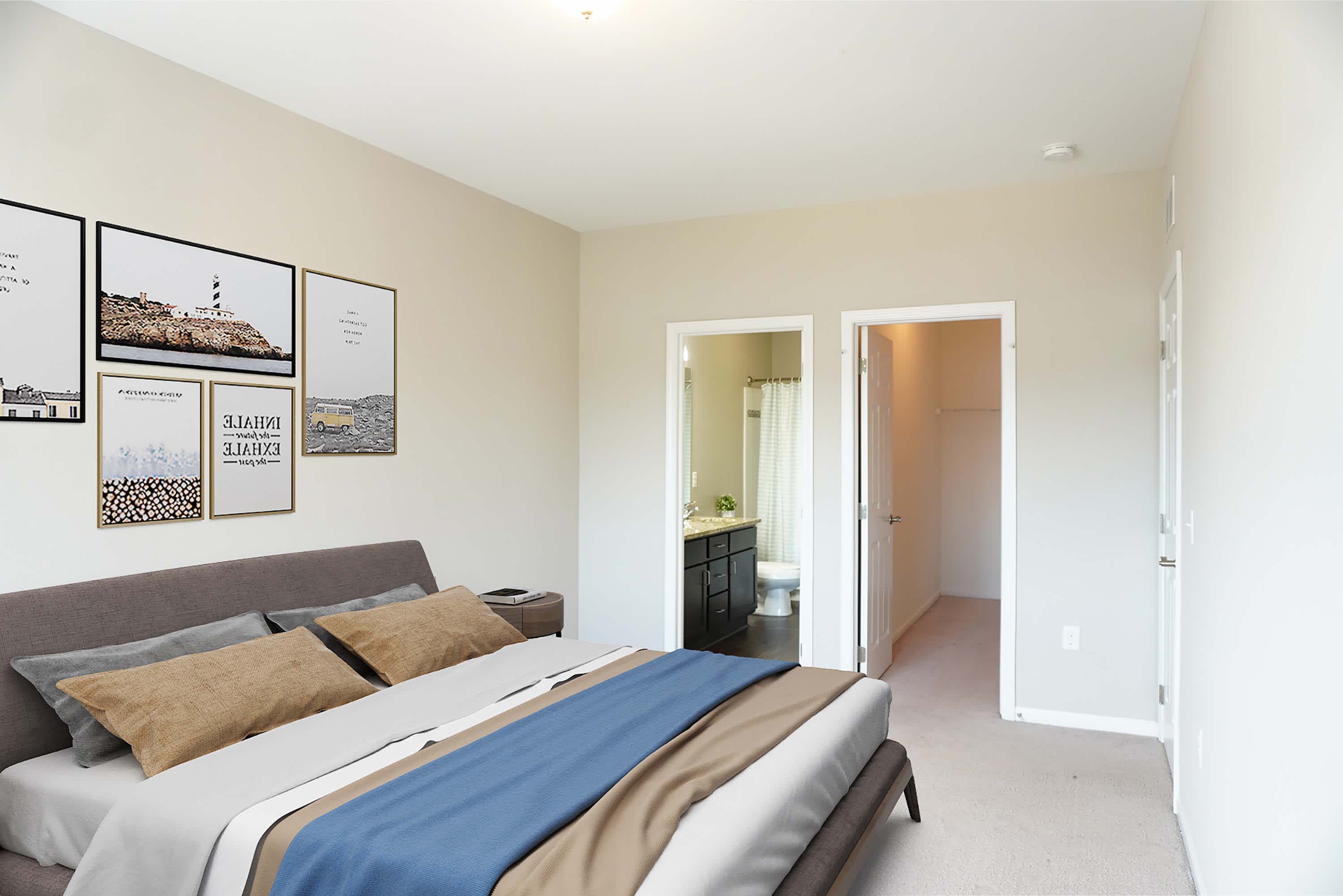 The McKinley - 4 Bed 3.5 Bath - Bedroom 2 Suite