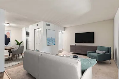 Maverick - 1 Bed 1 Bath - Living and Dining Area