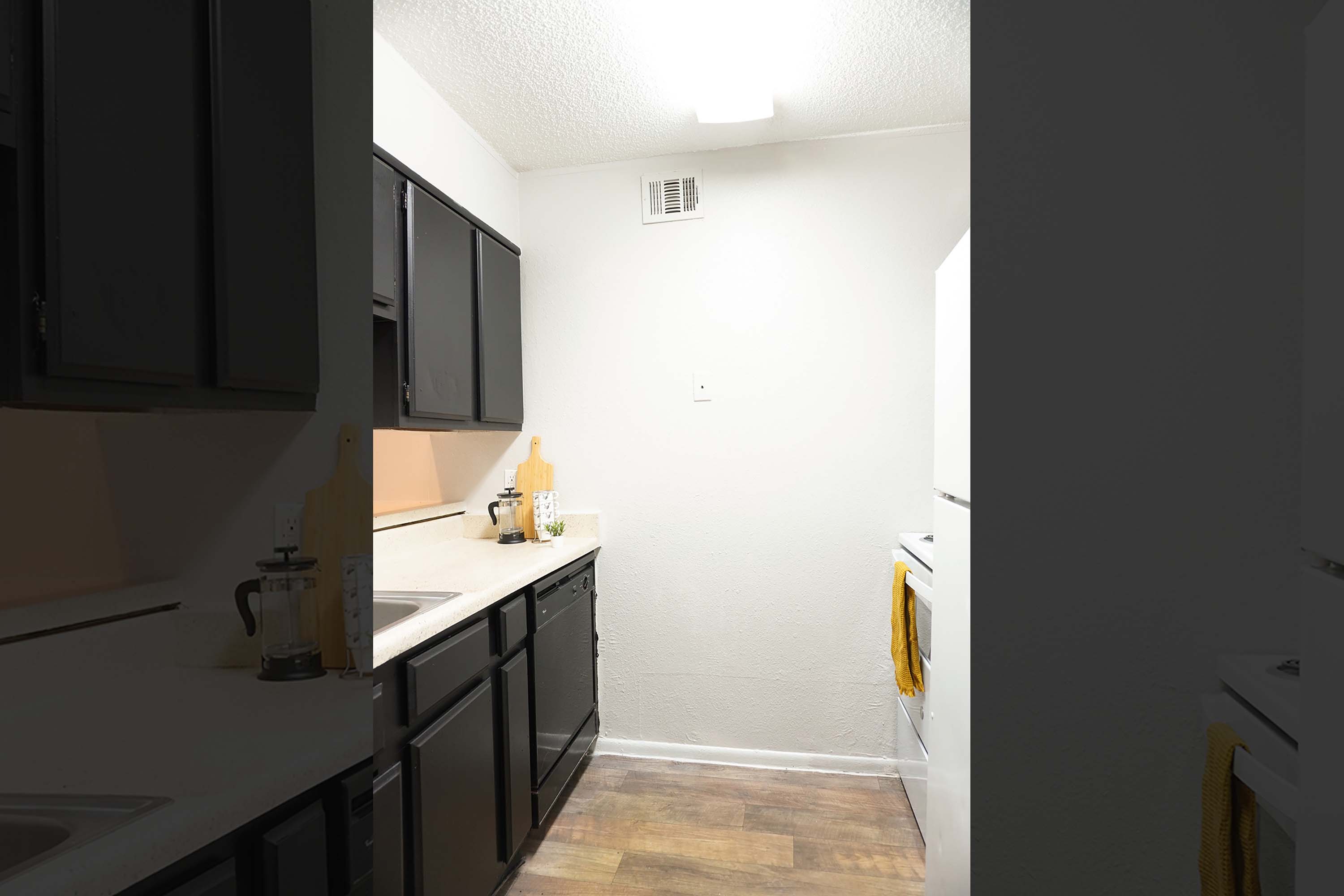 Floorplan Sully for Bellagio apartments in Orlando, Florida 32822 0 bedrooms 1 bathrooms