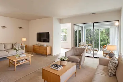 The Gaston & The Grand - 2 Bed 1 Bath - Living Room