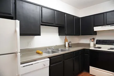 Wright - 2 Bed 2 Bath - Kitchen