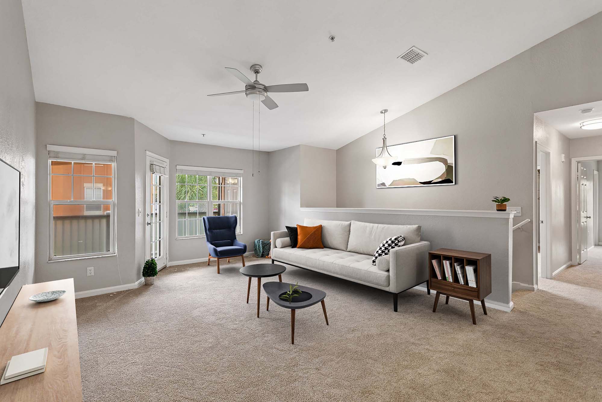 Bruco - 3 Bed 2 Bath - Living Room