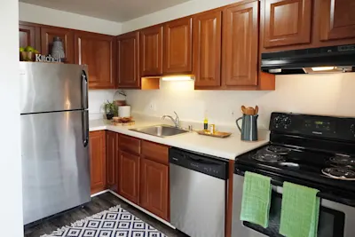 The Sparrow - 2 Bed 1 Bath - Kitchen