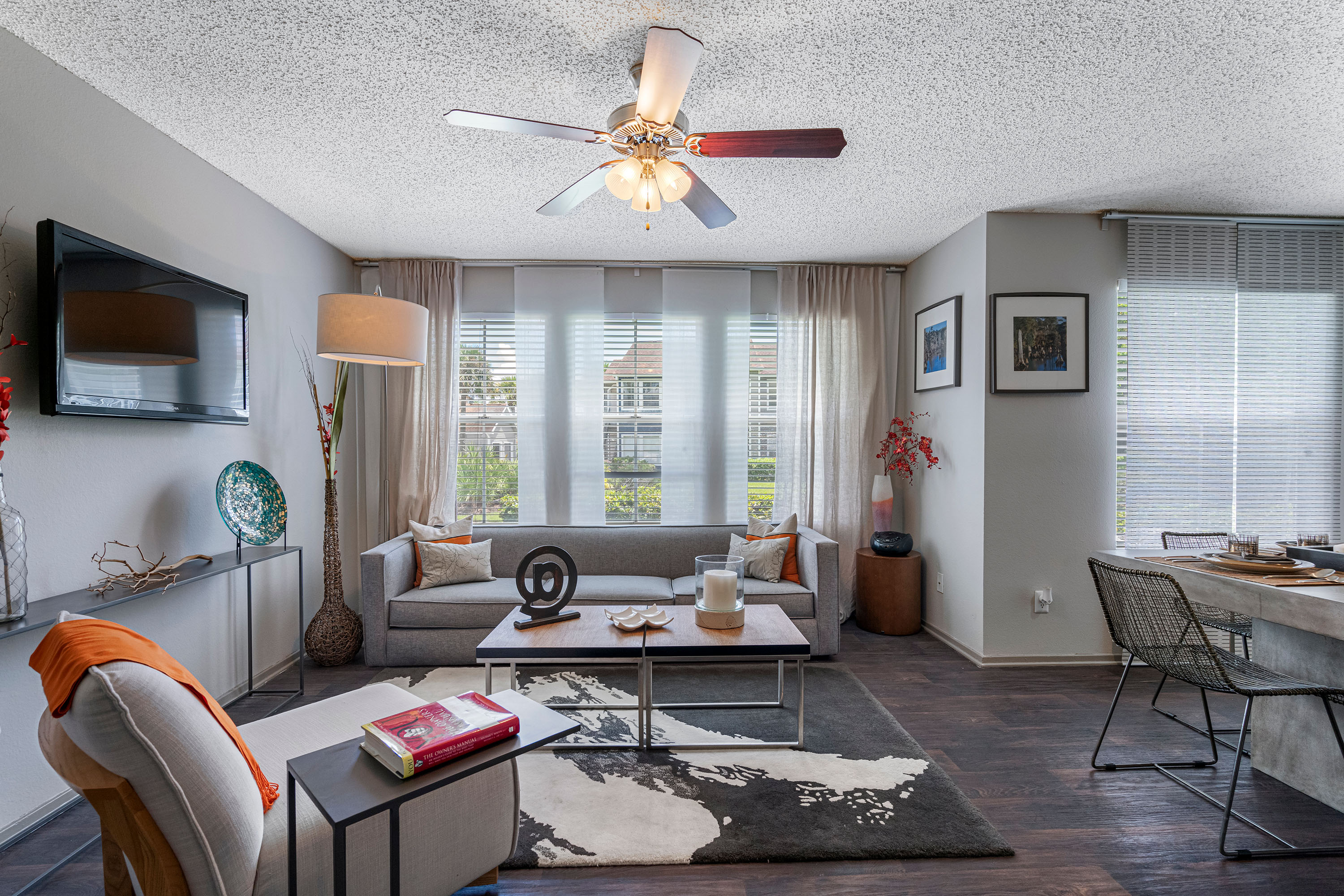 Hopkins - 2 Bed 2 Bath - Living Room