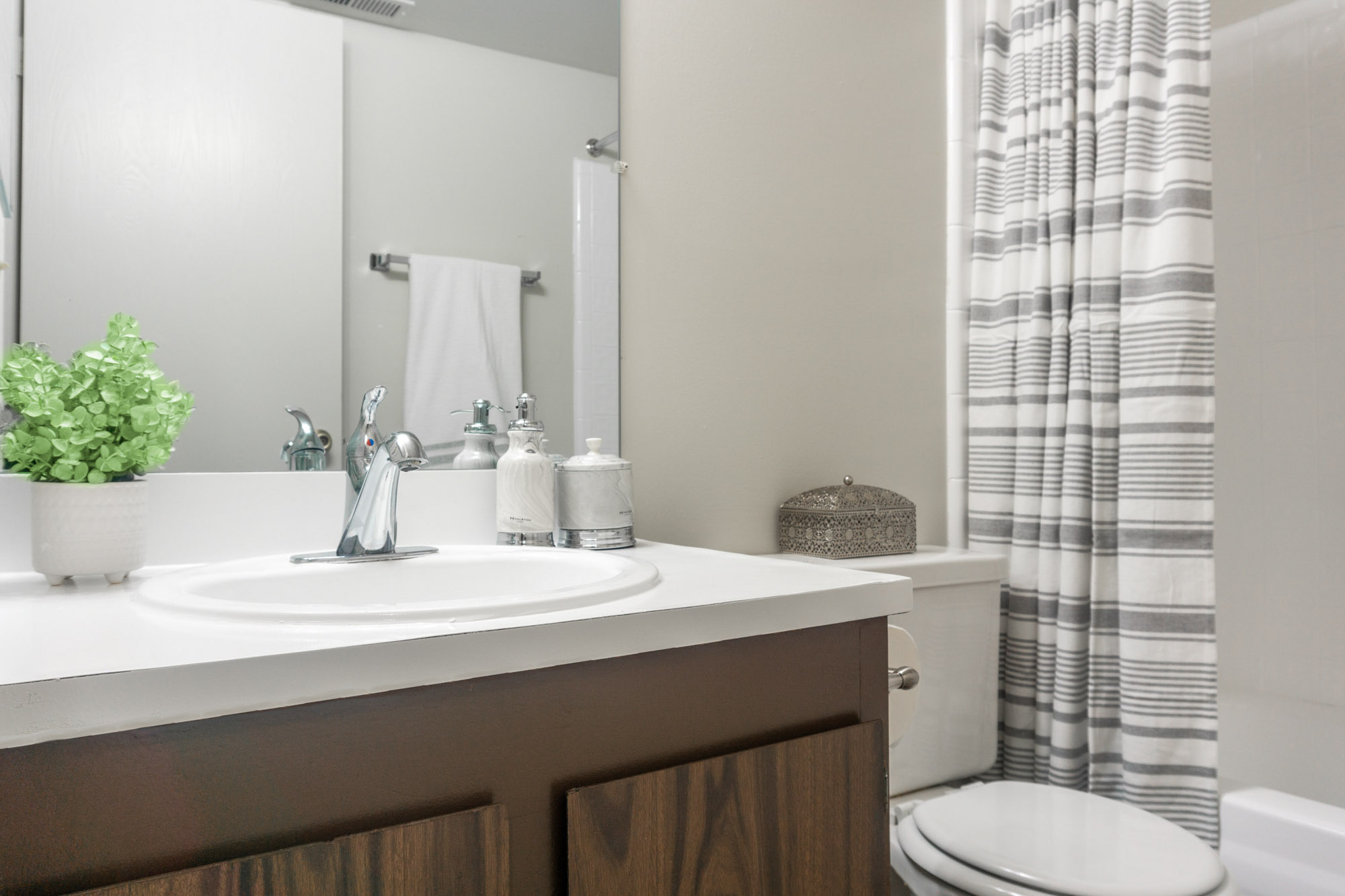 The Aphrodite - 1 Bed 1 Bath - Bathroom