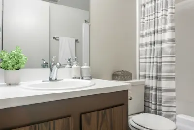 The Aphrodite - 1 Bed 1 Bath - Bathroom