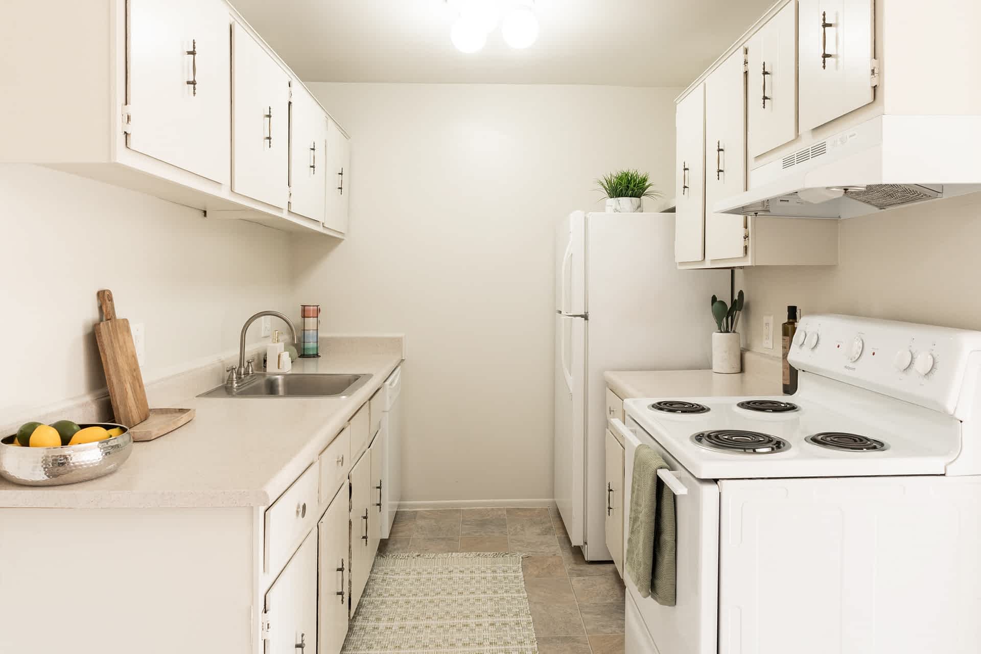 Brimley - 2 Bedroom 1 Bathroom - Kitchen (White Cabinets)