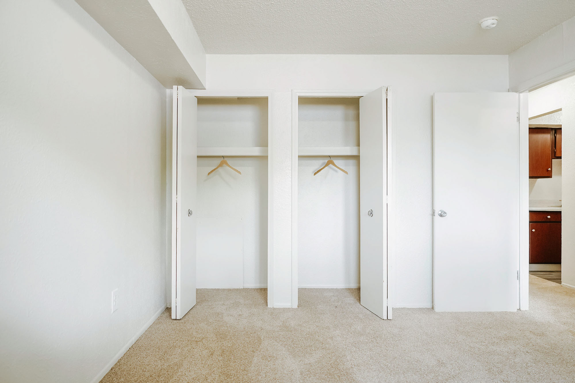 Allen - 2 Bed 1 Bath - Bedroom Closet