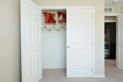 Jefferson - 2 Bed 1.5 Bath - Bedroom 1 Closet
